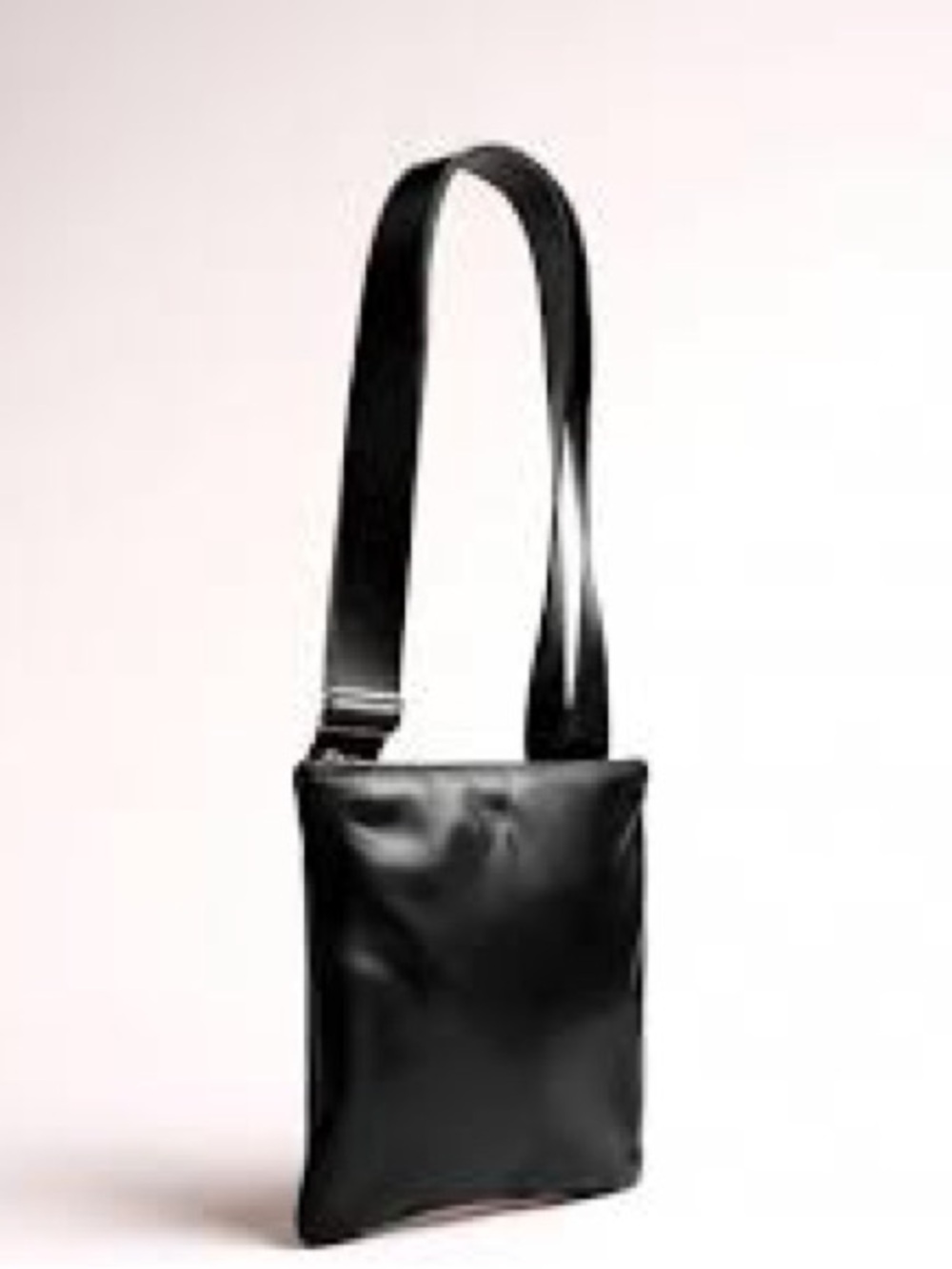 M0851, leather messenger bag!